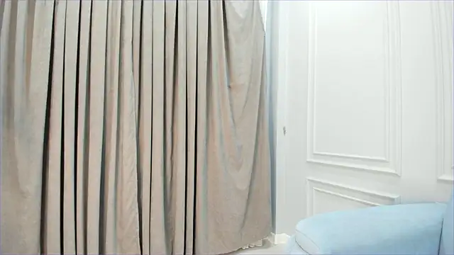 rose hitakayama online show from 11-30-25, 12:36