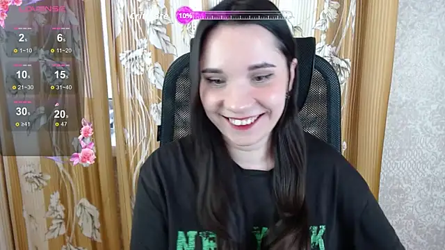 Snapshot of KateForYou chatting on 11-19-25, 10:26 KateForYou online show from 11-19-25, 10:26