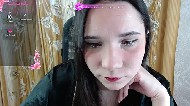 Snapshot of KateForYou chatting on 12-14-25, 11:37 KateForYou online show from 12-14-25, 11:37