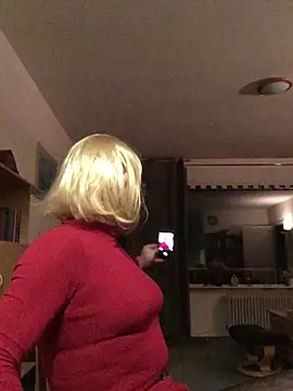 simone xdressing online show from 02-02-25, 12:51