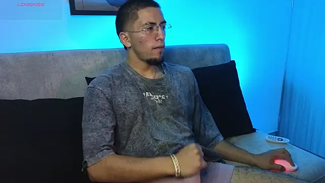 AresMassimoX online show from 03-03-26, 03:18