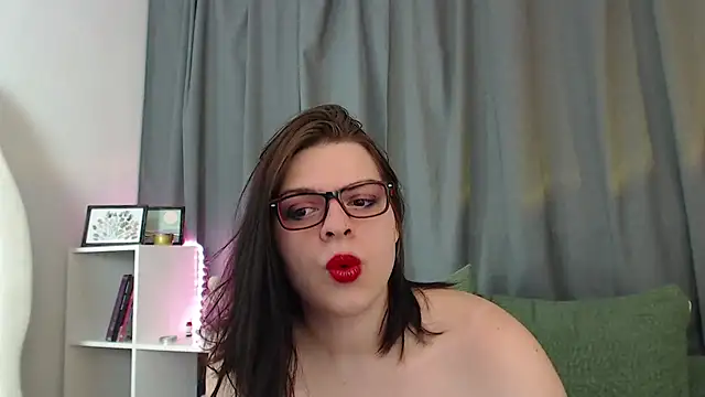 Dona Mafia online show from 11-22-25, 11:15