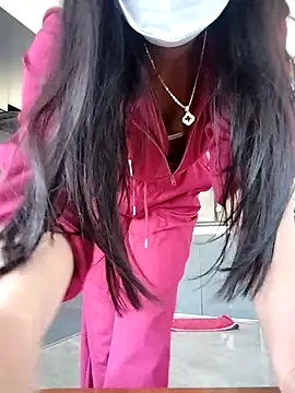   Anna    online show from 11-30-25, 04:16