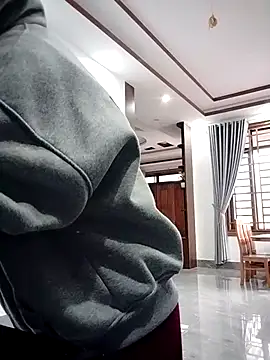   Anna    online show from 12-15-25, 01:10