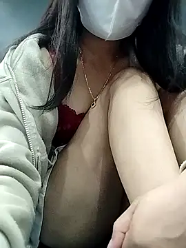   Anna    online show from 12-22-25, 01:41