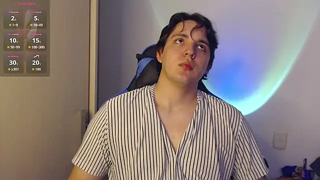 ValenClerk online show from 11-18-25, 04:50