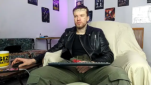 Huntall77 online show from 02-01-26, 08:57