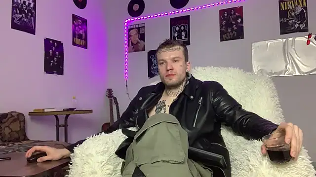 Huntall77 online show from 03-13-26, 05:30