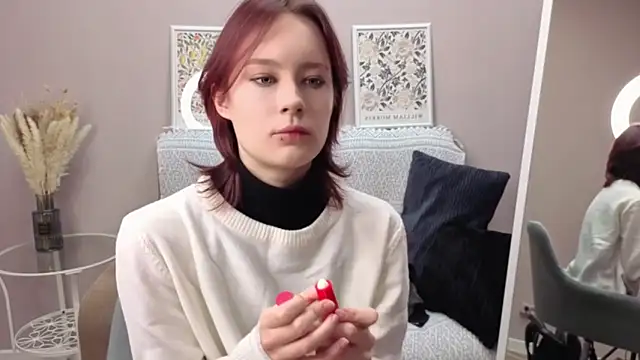 Snapshot of Annie_Way chatting on 11-12-25, 07:31 Annie Way online show from 11-12-25, 07:31