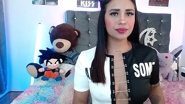 Snapshot of lunabritton1 chatting on 03-01-26, 04:47 lunabritton1 online show from 03-01-26, 04:47