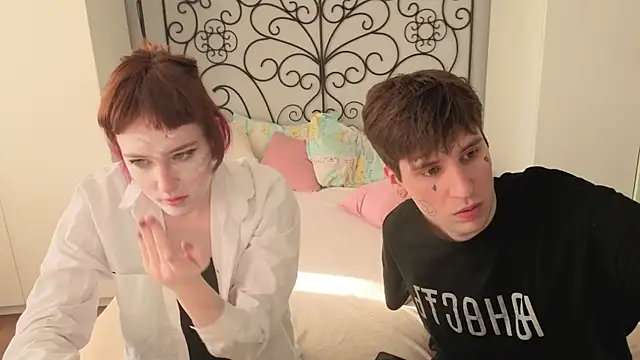 Danny loves Mary online show from 04-03-26, 02:09