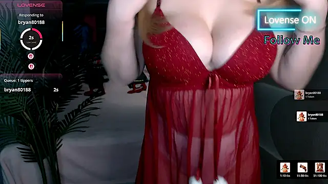 Kate Moan online show from 12-20-25, 07:37