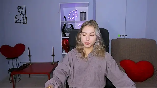 Snapshot of charlie_bonsie chatting on 11-20-25, 06:46 charlie bonsie online show from 11-20-25, 06:46