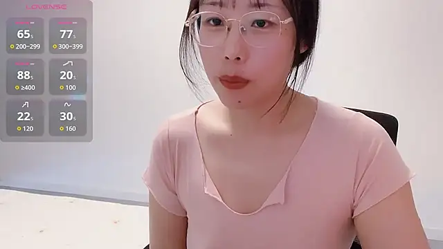 suisui322 online show from 11-28-25, 06:16