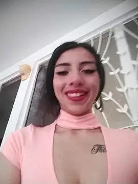 Snapshot of Mihasophia01 chatting on 11-17-25, 02:34 Mihasophia01 online show from 11-17-25, 02:34