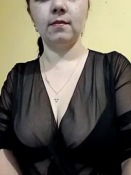 Snapshot of Vitalina282128 chatting on 11-19-25, 11:38 Vitalina282128 online show from 11-19-25, 11:38