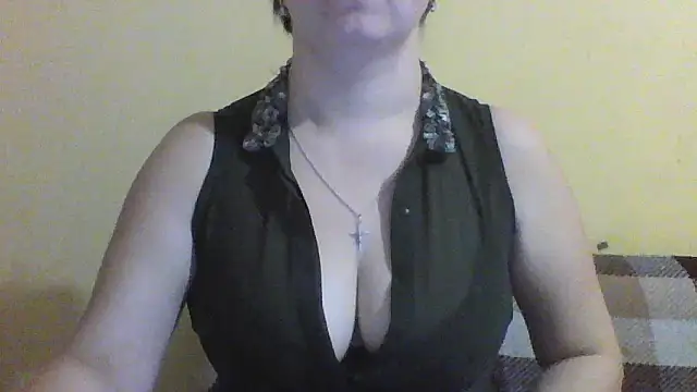 Snapshot of Vitalina282128 chatting on 11-23-25, 11:04 Vitalina282128 online show from 11-23-25, 11:04