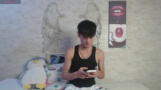 axel milo kairo and noa online show from 01-14-26, 10:14