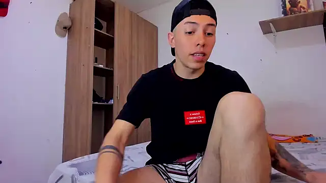 logan crave online show from 11-13-25, 03:49