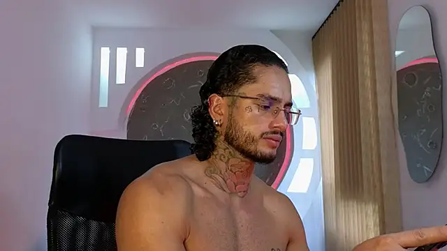 Alanrodgers online show from 11-25-25, 01:00