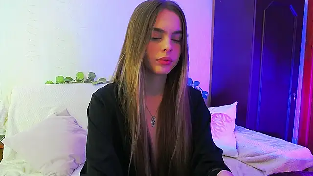 AlicaLOVEalisa777 online show from 12-20-25, 12:23