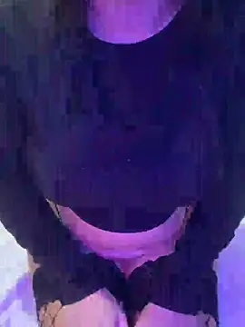 Snapshot of Doha-38 chatting on 03-04-26, 01:50 Doha-38 online show from 03-04-26, 01:50