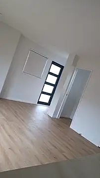 Snapshot of cloudyyyykiwi chatting on 11-12-25, 05:08 cloudyyyykiwi online show from 11-12-25, 05:08