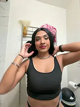 Ashleythelatina online show from 11-29-25, 10:35