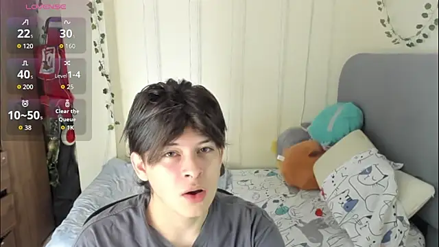 Felix kitty online show from 02-06-26, 07:39