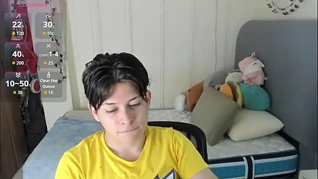 Felix kitty online show from 02-19-26, 06:37