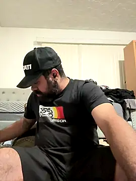 benajalamela90 online show from 11-11-25, 02:00