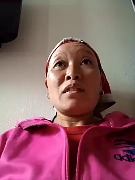 girl-hot2x online show from 11-22-25, 08:57