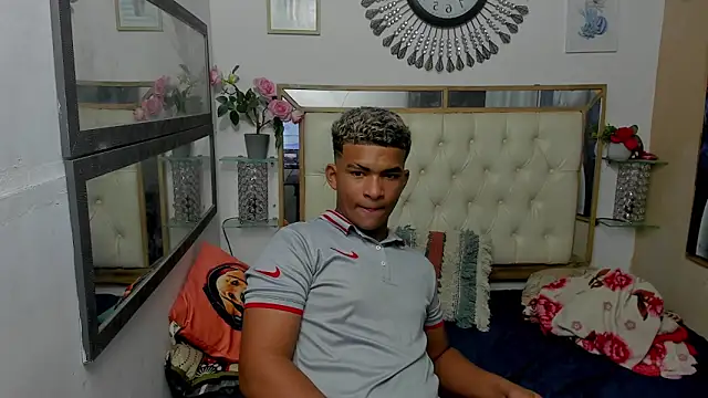 mathews    online show from 12-16-25, 03:33