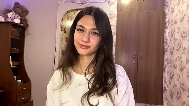 EunHendericks online show from 11-11-25, 11:21