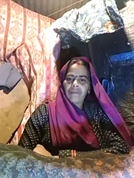 Neetujk online show from 12-22-25, 04:37