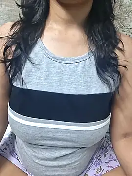 Snapshot of sweet_Dashaa chatting on 02-08-26, 07:56 sweet Dashaa online show from 02-08-26, 07:56