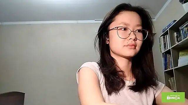 HuldaKye online show from 12-20-25, 11:39