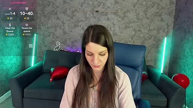 Snapshot of LadyChanelll chatting on 02-20-26, 01:44 LadyChanelll online show from 02-20-26, 01:44