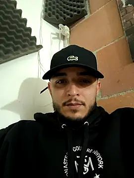 Snapshot of mohamedkarimm chatting on 11-16-25, 01:55 mohamedkarimm online show from 11-16-25, 01:55