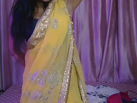 shivani-kumari21 online show from 11-15-25, 04:14