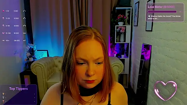 Elizabeth Walson online show from 11-25-25, 08:31