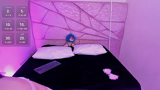 Snapshot of Atenea_Velle chatting on 08-05-26, 03:31 Atenea Velle online show from 08-05-26, 03:31
