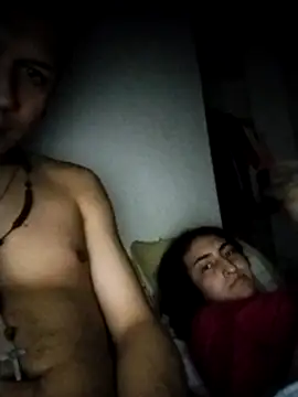 Snapshot of Chris____Col chatting on 11-19-25, 06:13 Chris Col online show from 11-19-25, 06:13