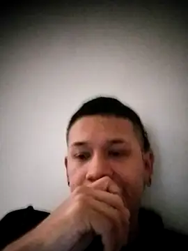 Snapshot of Chris____Col chatting on 11-22-25, 06:40 Chris Col online show from 11-22-25, 06:40