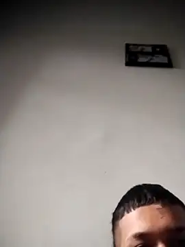 Snapshot of Chris____Col chatting on 11-23-25, 02:39 Chris Col online show from 11-23-25, 02:39