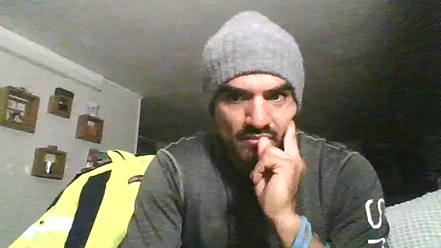 piggylatino online show from 01-05-26, 10:46