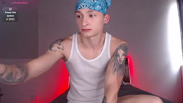 ArthurPhoenixx online show from 01-09-26, 09:49