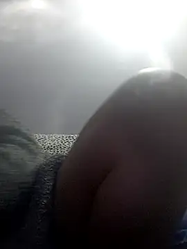 Snapshot of AmberChanel1 chatting on 11-13-25, 11:20 AmberChanel1 online show from 11-13-25, 11:20