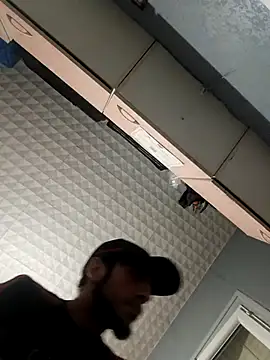 hotguy71000 online show from 12-05-25, 05:09