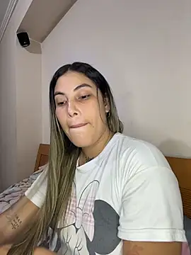 Snapshot of Anna_Bitch_Disgusting chatting on 11-13-25, 01:59 Anna Bitch Disgusting online show from 11-13-25, 01:59